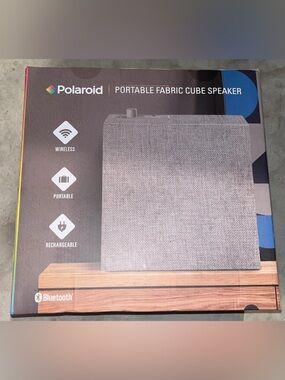 Polaroid Portable Fabric Cube Speaker - Light Gray
